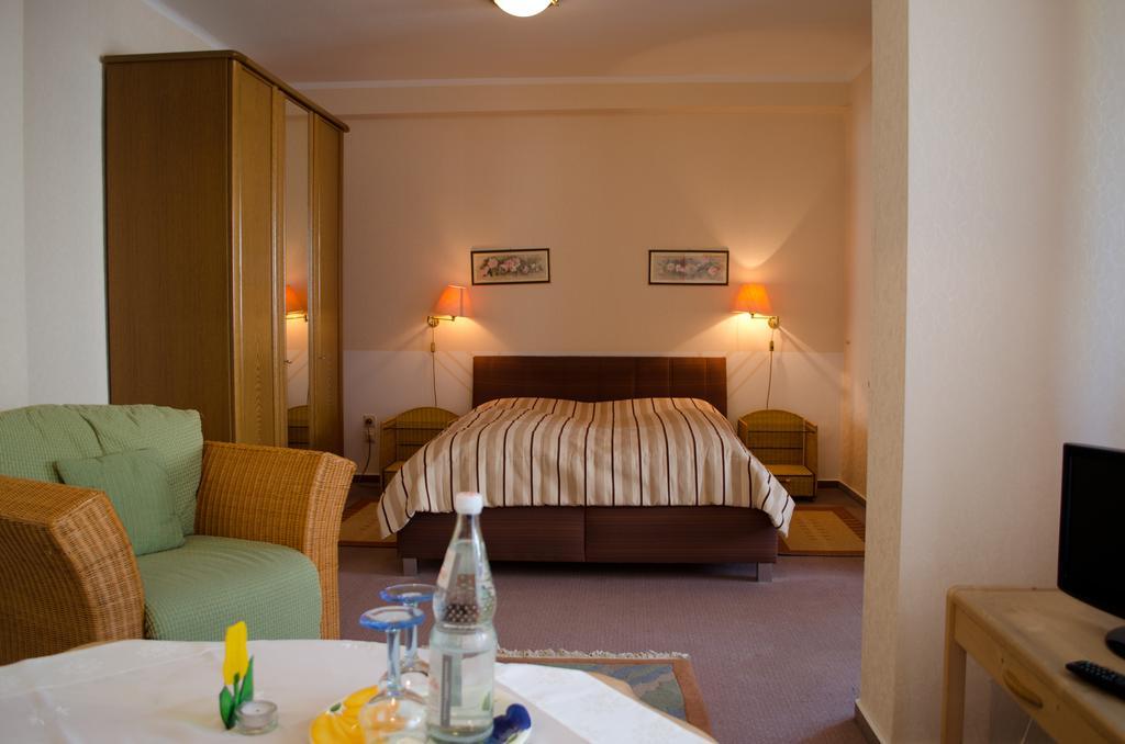 バート・オルプ Haus Helvetia Bed & Breakfast 部屋 写真